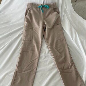 XXS Figs Sandstone (aka Boulder) Yola Skinny Scrub Pants Style# TW2000R PO#1955